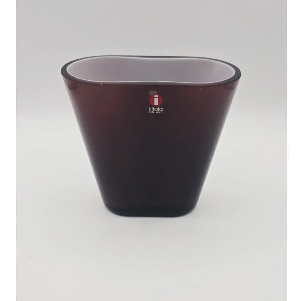 Littala Evergreen Iilac Purple Vase Designed by Heikki Orvola